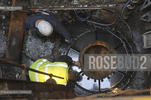 VENEZIA ARSENALE 11/11/10 LAVORI DI RISTRUTTURAZIONE DELLARSENALE DI VENEZIA EDIFICIO 88 E POMPE ©Graziano Arici/Rosebud2   CONSORZIO VENEZIA NUOVA