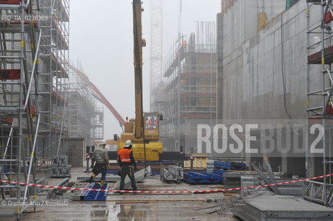 Venezia 9/12/10 - LAVORI IN CORSO ALLA BOCCA DI PORTO DI MALAMOCCO ©Graziano Arici/Rosebud2 CONSORZIO VENEZIA NUOVA