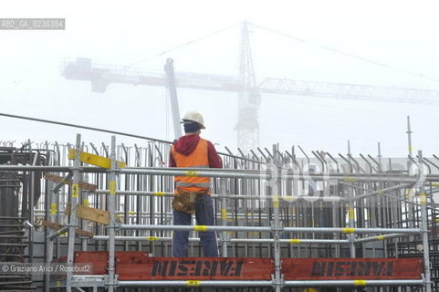 Venezia 9/12/10 - LAVORI IN CORSO ALLA BOCCA DI PORTO DI MALAMOCCO ©Graziano Arici/Rosebud2 CONSORZIO VENEZIA NUOVA