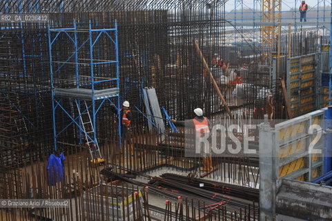 Venezia 9/12/10 - LAVORI IN CORSO ALLA BOCCA DI PORTO DI MALAMOCCO ©Graziano Arici/Rosebud2 CONSORZIO VENEZIA NUOVA