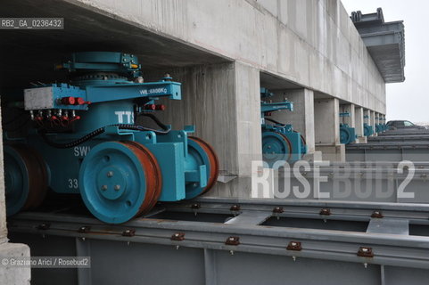 Venezia 9/12/10 - LAVORI IN CORSO ALLA BOCCA DI PORTO DI MALAMOCCO ©Graziano Arici/Rosebud2 CONSORZIO VENEZIA NUOVA