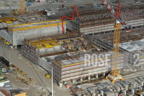 VENEZIA 13/12/10 FOTO AEREE AI LAVORI IN CORSO  PER LA COSTRUZIONE DELLE DIGHE MOBILI ALLA BOCCA DEL PORTO DI MALAMOCCO ©Graziano Arici/Rosebud2 CONSORZIO VENEZIA NUOVA