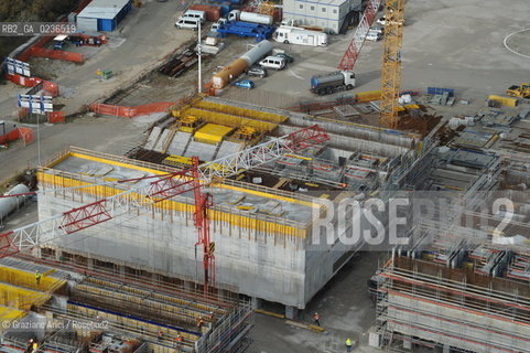 VENEZIA 13/12/10 FOTO AEREE AI LAVORI IN CORSO  PER LA COSTRUZIONE DELLE DIGHE MOBILI ALLA BOCCA DEL PORTO DI MALAMOCCO ©Graziano Arici/Rosebud2 CONSORZIO VENEZIA NUOVA