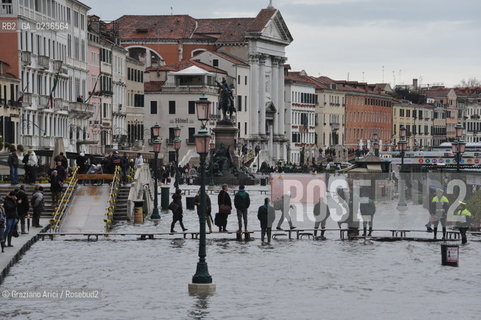 Venice 3/11/10 - High tide in Venice - Alta marea acqua alta ©Graziano Arici/Rosebud2