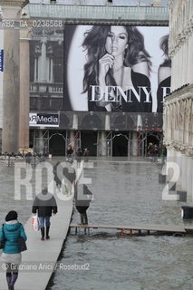 Venice 3/11/10 - High tide in Venice - Alta marea acqua alta ©Graziano Arici/Rosebud2