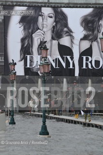 Venice 3/11/10 - High tide in Venice - Alta marea acqua alta ©Graziano Arici/Rosebud2