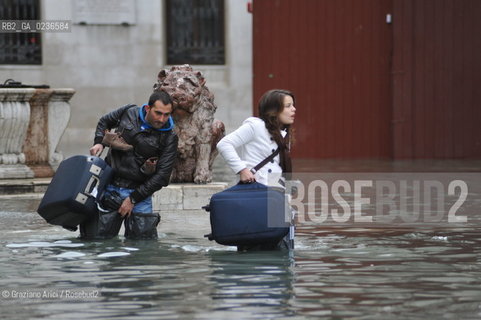 Venice 3/11/10 - High tide in Venice - Alta marea acqua alta ©Graziano Arici/Rosebud2