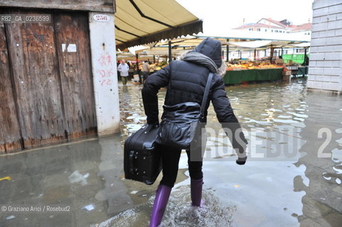 Venice 3/11/10 - High tide in Venice - Alta marea acqua alta ©Graziano Arici/Rosebud2