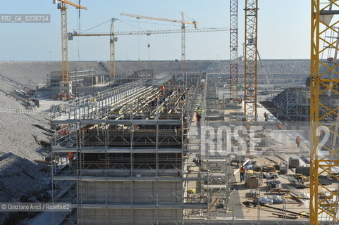VENEZIA 1/2/11 - LAVORI IN CORSO ALLA BOCCA DI PORTO DI CHIOGGIA ©Graziano Arici/Rosebud2 CONSORZIO VENEZIA NUOVA