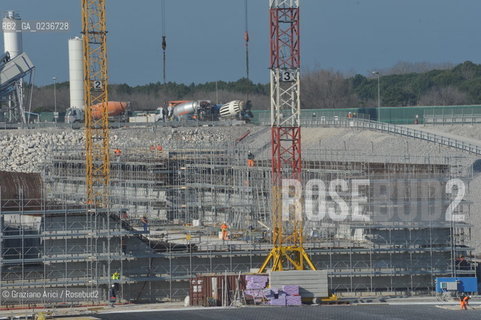VENEZIA 1/2/11 - LAVORI IN CORSO ALLA BOCCA DI PORTO DI CHIOGGIA ©Graziano Arici/Rosebud2 CONSORZIO VENEZIA NUOVA