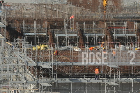 VENEZIA 1/2/11 - LAVORI IN CORSO ALLA BOCCA DI PORTO DI CHIOGGIA ©Graziano Arici/Rosebud2 CONSORZIO VENEZIA NUOVA