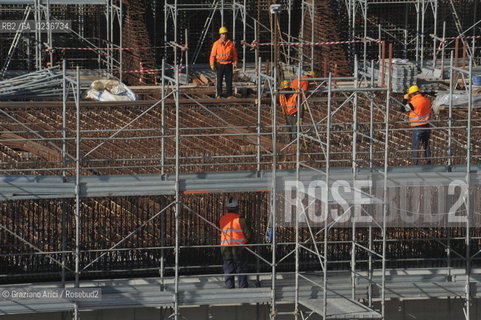 VENEZIA 1/2/11 - LAVORI IN CORSO ALLA BOCCA DI PORTO DI CHIOGGIA ©Graziano Arici/Rosebud2 CONSORZIO VENEZIA NUOVA