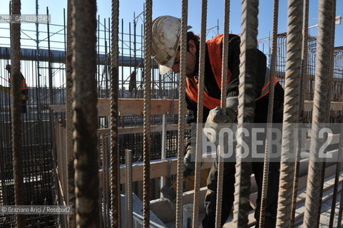 VENEZIA 1/2/11 - LAVORI IN CORSO ALLA BOCCA DI PORTO DI CHIOGGIA ©Graziano Arici/Rosebud2 CONSORZIO VENEZIA NUOVA