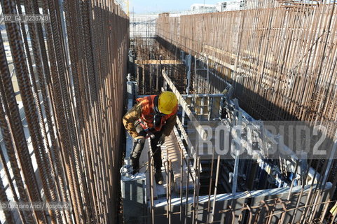 VENEZIA 1/2/11 - LAVORI IN CORSO ALLA BOCCA DI PORTO DI CHIOGGIA ©Graziano Arici/Rosebud2 CONSORZIO VENEZIA NUOVA
