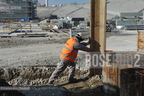 VENEZIA 1/2/11 - LAVORI IN CORSO ALLA BOCCA DI PORTO DI CHIOGGIA ©Graziano Arici/Rosebud2 CONSORZIO VENEZIA NUOVA