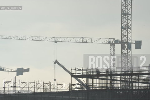 VENEZIA 15/12/10 - LAVORI ALLA BOCCA DI PORTO DI MALAMOCCO SICUREZZA  ©Graziano Arici/Rosebud2  CONSORZIO VENEZIA NUOVA