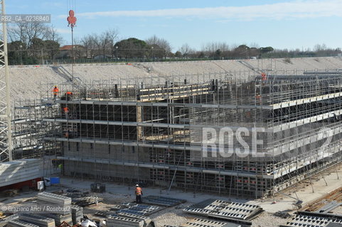 VENEZIA 3/2/11 - LAVORI IN CORSO ALLA BOCCA DI PORTO DI LIDO LATO TREPORTI ©Graziano Arici/Rosebud2 CONSORZIO VENEZIA NUOVA