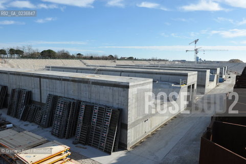 VENEZIA 3/2/11 - LAVORI IN CORSO ALLA BOCCA DI PORTO DI LIDO LATO TREPORTI ©Graziano Arici/Rosebud2 CONSORZIO VENEZIA NUOVA
