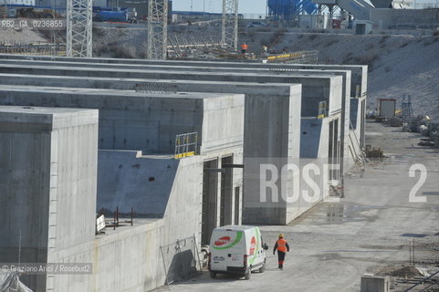 VENEZIA 3/2/11 - LAVORI IN CORSO ALLA BOCCA DI PORTO DI LIDO LATO TREPORTI ©Graziano Arici/Rosebud2 CONSORZIO VENEZIA NUOVA