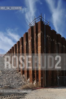 VENEZIA 3/2/11 - LAVORI IN CORSO ALLA BOCCA DI PORTO DI LIDO LATO TREPORTI ©Graziano Arici/Rosebud2 CONSORZIO VENEZIA NUOVA
