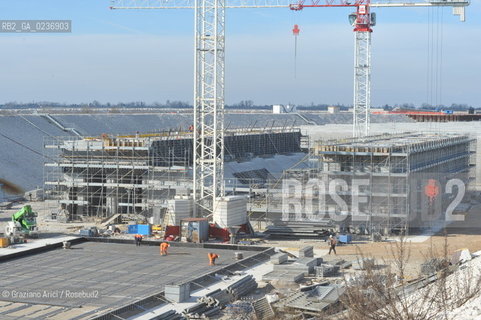 VENEZIA 3/2/11 - LAVORI IN CORSO ALLA BOCCA DI PORTO DI LIDO LATO TREPORTI ©Graziano Arici/Rosebud2 CONSORZIO VENEZIA NUOVA