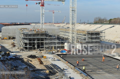 VENEZIA 3/2/11 - LAVORI IN CORSO ALLA BOCCA DI PORTO DI LIDO LATO TREPORTI ©Graziano Arici/Rosebud2 CONSORZIO VENEZIA NUOVA