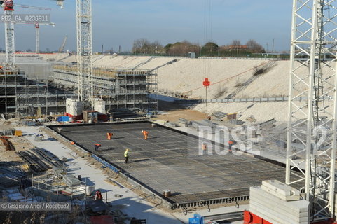 VENEZIA 3/2/11 - LAVORI IN CORSO ALLA BOCCA DI PORTO DI LIDO LATO TREPORTI ©Graziano Arici/Rosebud2 CONSORZIO VENEZIA NUOVA