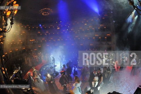 Venice 5/02/2011 - The Great Ball Party at The Gran Teatro La Fenice Theater  Gran Ballo della Cavalchina during the Carnival carnevale ©Graziano Arici/Rosebud2