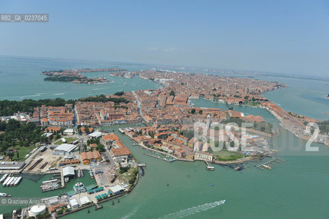 Venezia - foto aerea di S.Pietro di Castello ©Graziano Arici/Rosebud2