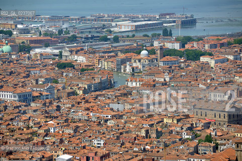 Venezia maggio 2011 - Foto Aerea di Cannaregio ©Graziano Arici/Rosebud2.Venice mai 2011 - Aerial View of Cannaregio ©Graziano Arici/Rosebud2