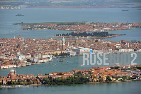 Venezia maggio 2011 - Foto Aerea Venezia ©Graziano Arici/Rosebud2.Venice mai 2011 - Aerial View ©Graziano Arici/Rosebud2