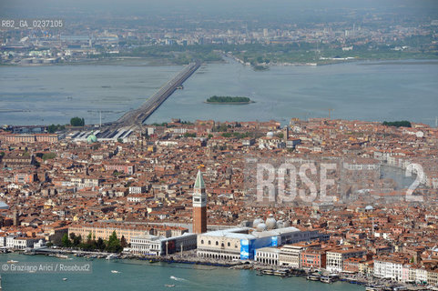 Venezia maggio 2011 - Foto Aerea S.Giorgio ©Graziano Arici/Rosebud2.Venice mai 2011 - Aerial View of S.Giorgio©Graziano Arici/Rosebud2