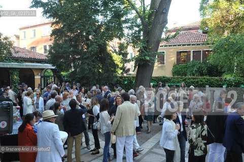 Venezia maggio 2011 - Cocktail alla Fondazione Peggy Guggenheim arte festa ©Graziano Arici/Rosebud2.Venice mai 2011 - Party at Peggy Guggenheim Collectione ©Graziano Arici/Rosebud2
