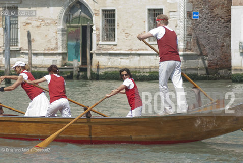Chiara Montan in barca ©Graziano Arici/Rosebud2