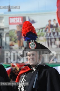 Venezia 17 marzo 2011 - Celebrazione per i 150 anni dellUnità dItalia in Piazza San Marco bersaglieri acqua alta carabinieri pubblicità bandiera ©Graziano Arici/Rosebud2