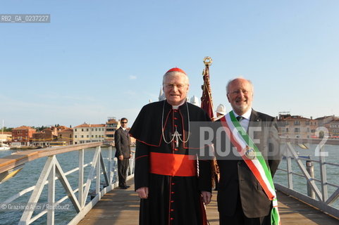 Venice 16/7/11  - The cardinal Angelo Scola with the Major of Veneice Orsoni over the Boat-Bridge in Giudecca Canal for the Redentore Feast festa fuochi dartificio ©Graziano Arici/Rosebud2