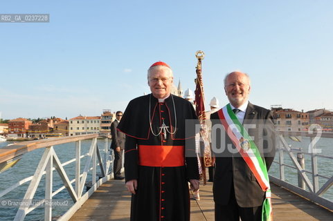 Venice 16/7/11  - The cardinal Angelo Scola with the Major of Veneice Orsoni over the Boat-Bridge in Giudecca Canal for the Redentore Feast festa fuochi dartificio ©Graziano Arici/Rosebud2