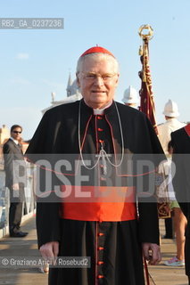 Venice 16/7/11  - The cardinal Angelo Scola with the Major of Veneice Orsoni over the Boat-Bridge in Giudecca Canal for the Redentore Feast festa fuochi dartificio ©Graziano Arici/Rosebud2