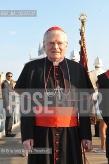 Venice 16/7/11  - The cardinal Angelo Scola with the Major of Veneice Orsoni over the Boat-Bridge in Giudecca Canal for the Redentore Feast festa fuochi dartificio ©Graziano Arici/Rosebud2