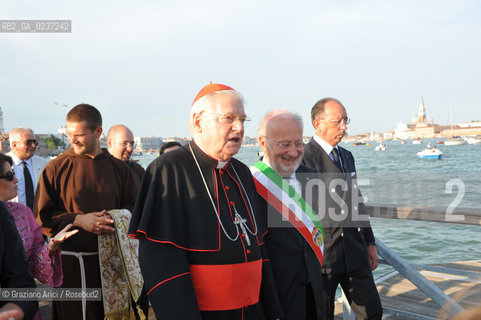 Venice 16/7/11  - The cardinal Angelo Scola with the Major of Veneice Orsoni over the Boat-Bridge in Giudecca Canal for the Redentore Feast festa fuochi dartificio ©Graziano Arici/Rosebud2