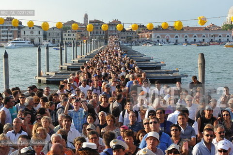 Venice 16/7/11 - The cardinal Angelo Scola over the Boat-Bridge in Giudecca Canal for the Redentore Feast festa fuochi dartificio ©Graziano Arici/Rosebud2