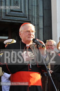 Venice 16/7/11 - The cardinal Angelo Scola over the Boat-Bridge in Giudecca Canal for the Redentore Feast festa fuochi dartificio ©Graziano Arici/Rosebud2