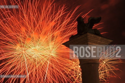 Venice 17/7/11 - Fiereworks in St.Marks Bassin for the Redentore Feast festa fuochi dartificio ©Graziano Arici/Rosebud2