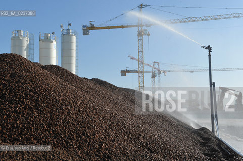 VENEZIA 1/2/11 - LAVORI IN CORSO ALLA BOCCA DI PORTO DI CHIOGGIA ©Graziano Arici/Rosebud2 CONSORZIO VENEZIA NUOVA