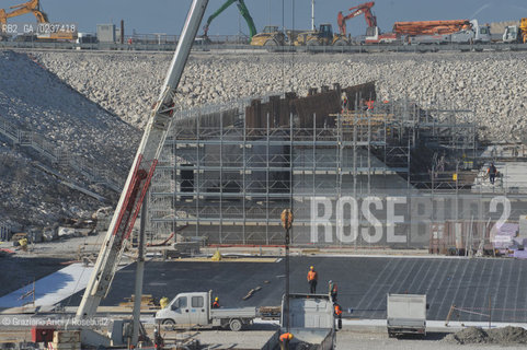 VENEZIA 1/2/11 - LAVORI IN CORSO ALLA BOCCA DI PORTO DI CHIOGGIA ©Graziano Arici/Rosebud2 CONSORZIO VENEZIA NUOVA