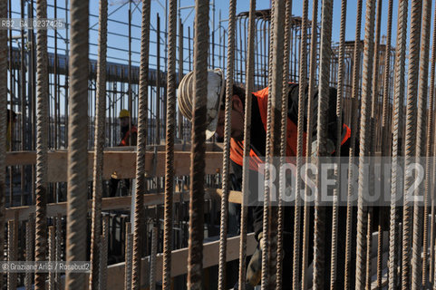 VENEZIA 1/2/11 - LAVORI IN CORSO ALLA BOCCA DI PORTO DI CHIOGGIA ©Graziano Arici/Rosebud2 CONSORZIO VENEZIA NUOVA