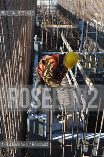 VENEZIA 1/2/11 - LAVORI IN CORSO ALLA BOCCA DI PORTO DI CHIOGGIA ©Graziano Arici/Rosebud2 CONSORZIO VENEZIA NUOVA