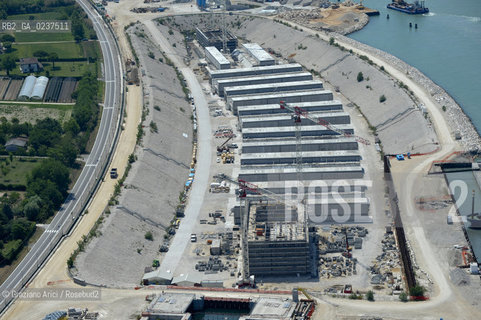 VENEZIA 21 CHIOGGIA 2011 - FOTO AEREE DEI LAVORI IN CORSO ALLA BOCCA DI PORTO DI LIDO©Graziano Arici/Rosebud2  CONSORZIO VENEZIA NUOVA