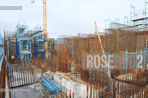 VENEZIA 15/12/10 - LAVORI ALLA BOCCA DI PORTO DI MALAMOCCO SICUREZZA  ©Graziano Arici/Rosebud2  CONSORZIO VENEZIA NUOVA