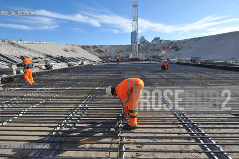 VENEZIA 3/2/11 - LAVORI IN CORSO ALLA BOCCA DI PORTO DI LIDO LATO TREPORTI ©Graziano Arici/Rosebud2 CONSORZIO VENEZIA NUOVA